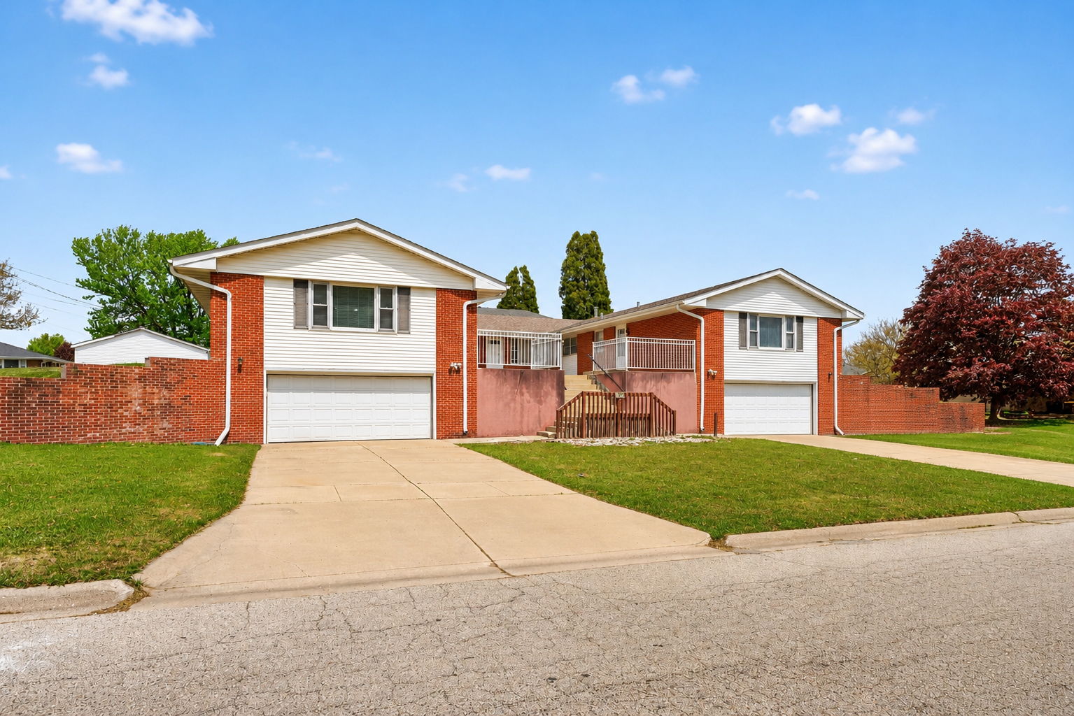 5870 Garrett Lane - 1